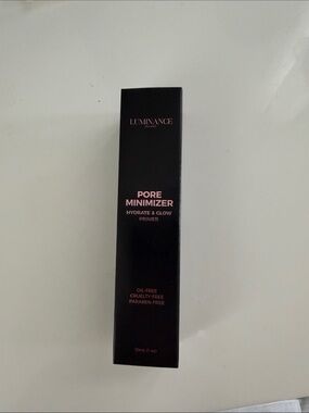 Luminance Pore Minimizer Hydrate & Glow Primer - Black